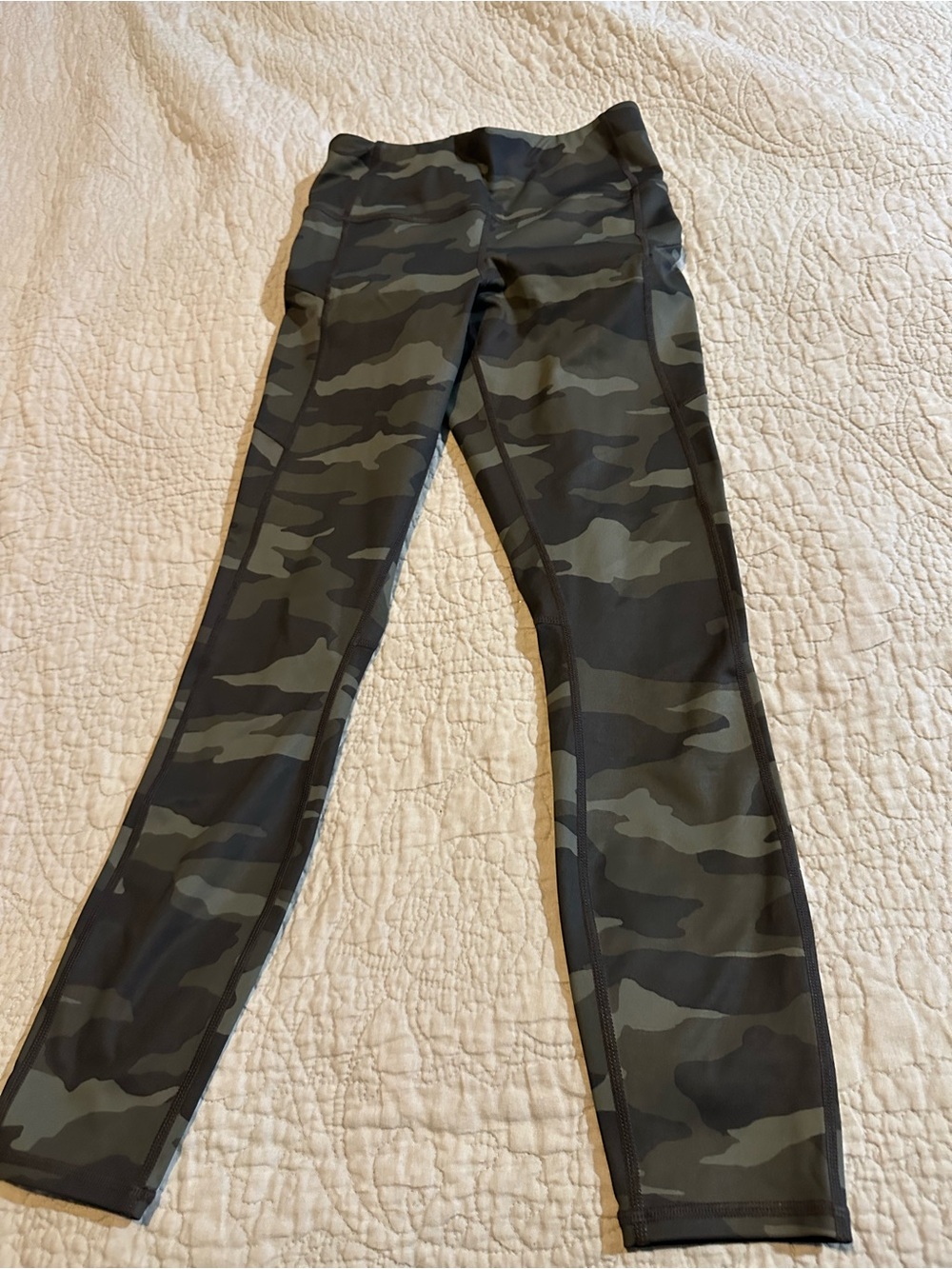 Athleta Camo Leggings in Olive and Dark Green